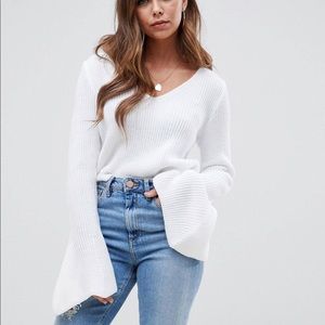 V Neck Crop Sweater with Flared Sleevs